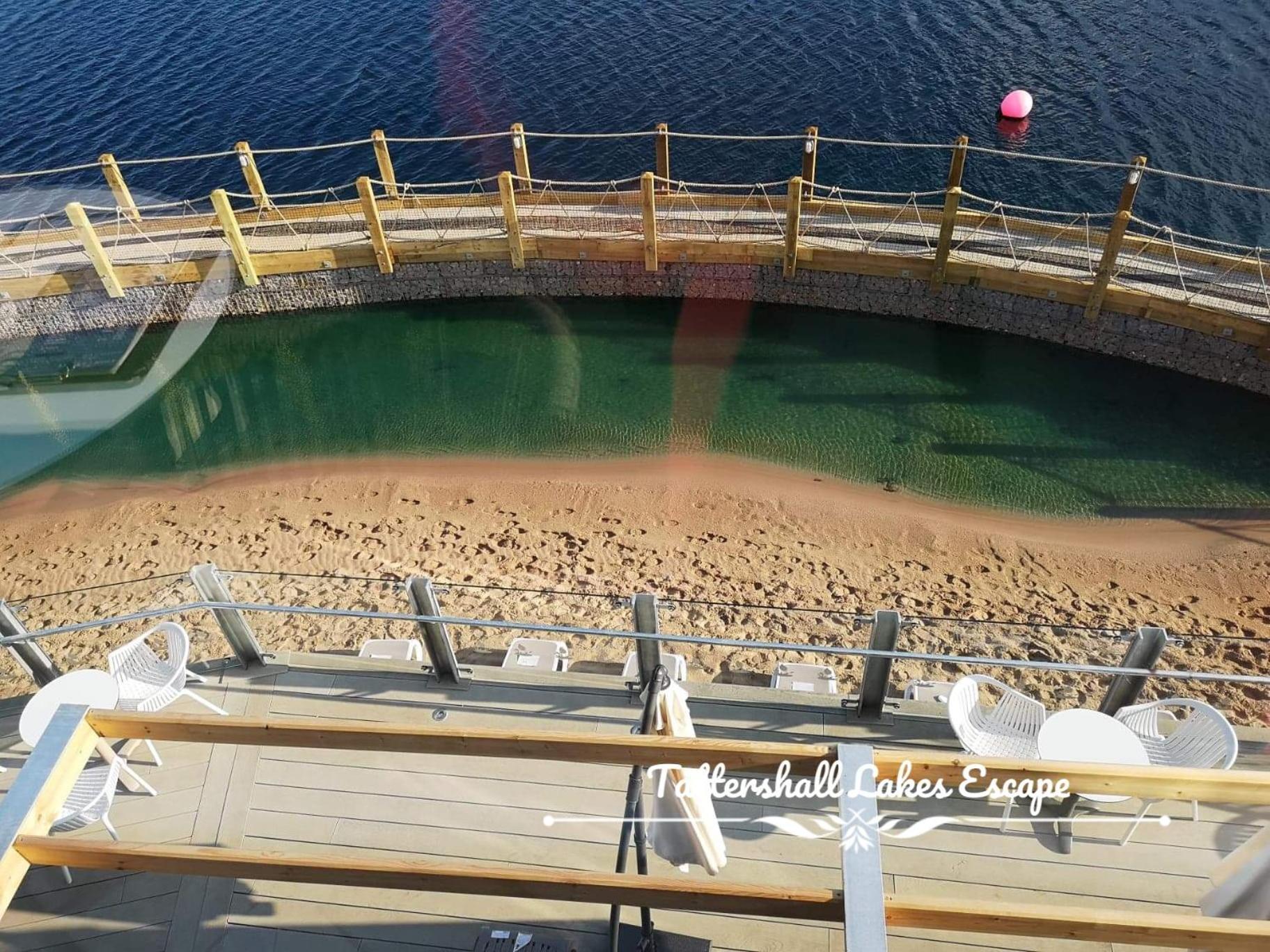Meridian Tattershall Lakes Escape - Lakeside Lodge Caravan With A Fishing Peg Luxury Hot Tub Luaran gambar