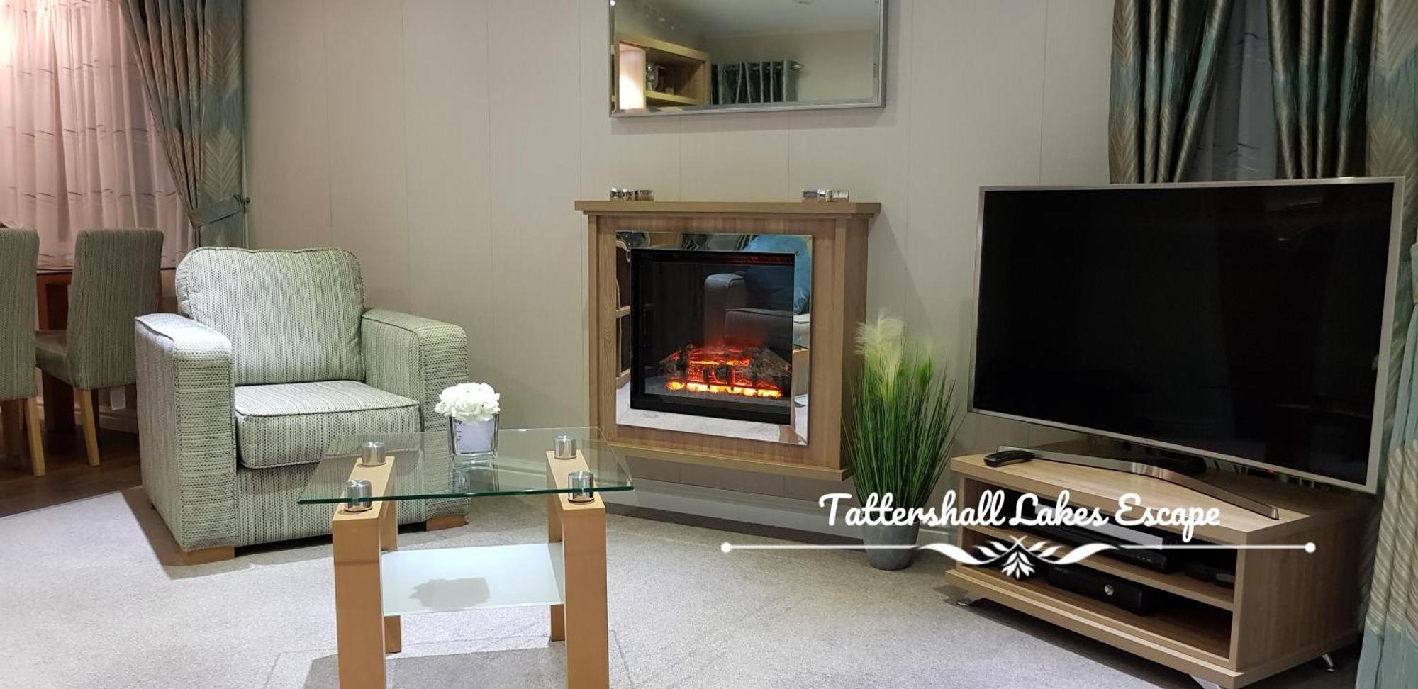 Meridian Tattershall Lakes Escape - Lakeside Lodge Caravan With A Fishing Peg Luxury Hot Tub Luaran gambar